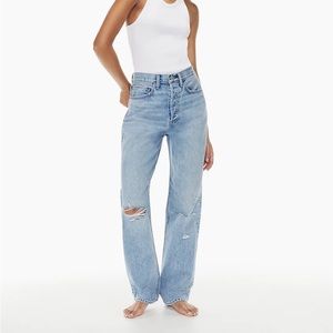 Aritzia “The Joni High Rise Loose” 29L 
Size 27
Color: Blondie Bleu Ripped